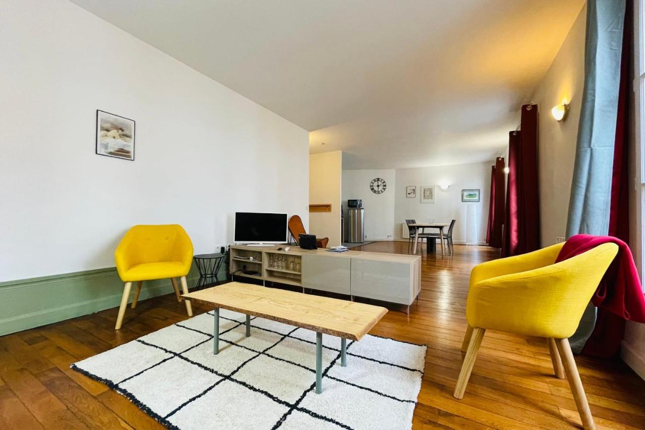 The Magnificent Bordeaux Loft In The Hyper-Center Of Tours Lägenhet Exteriör bild
